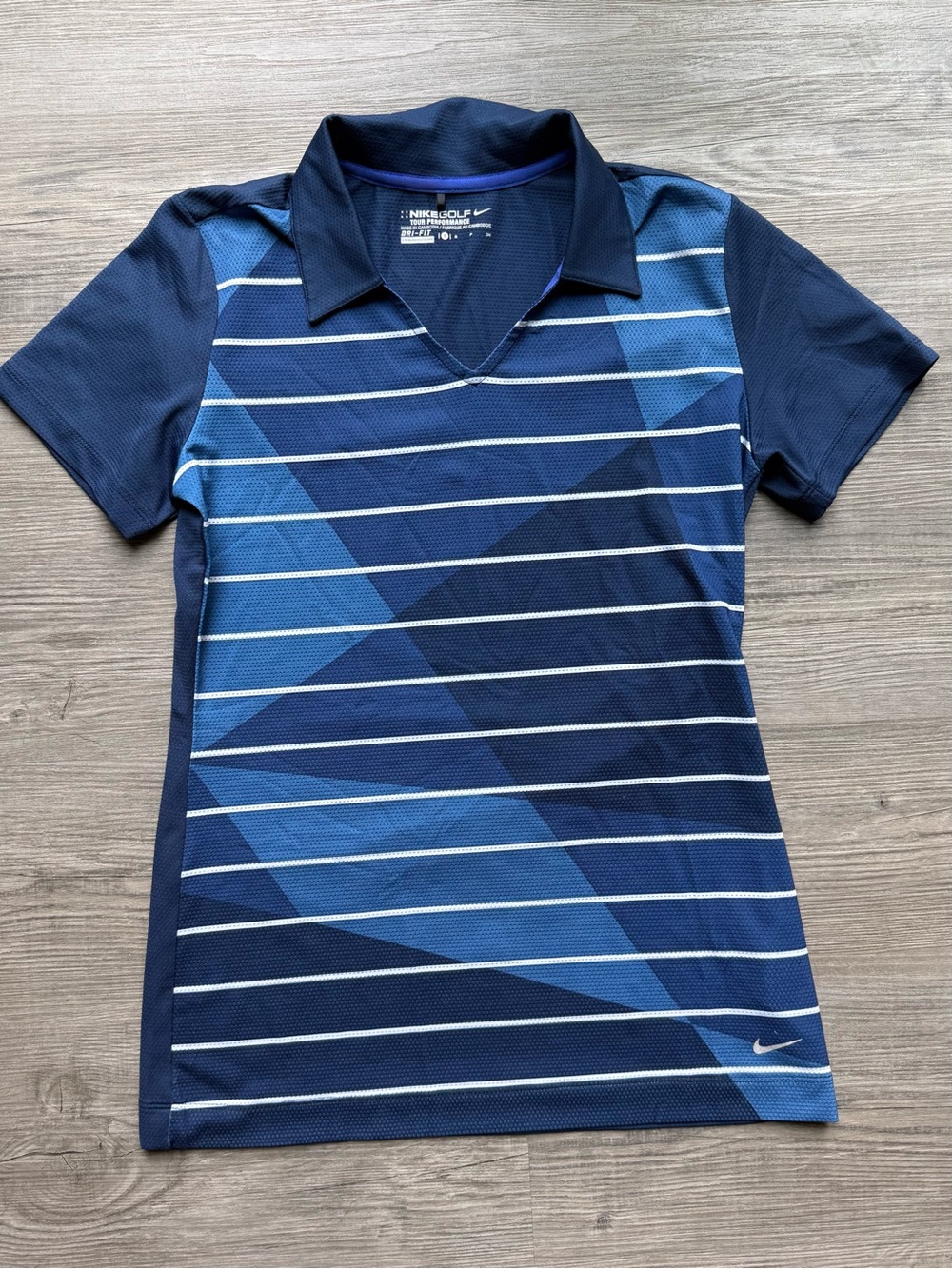 Nike Golf Dri-FIT Women’s Polo Shirt Size Small Blue Striped Tour Performance